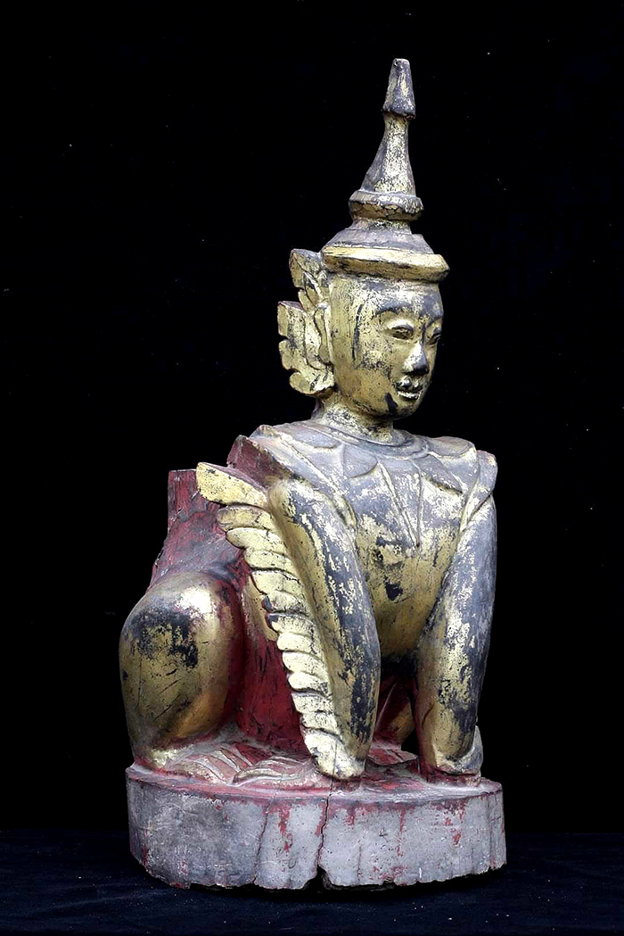 #Monoukthiha #lion_with_guarrdian_head #head #lion #guardian #head #mandalay #burma longdesc=